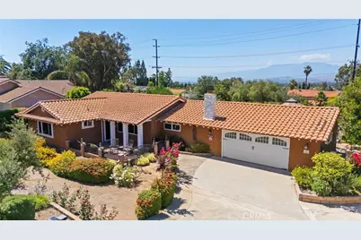 16520 Wagon Wheel Drive, Riverside, CA 92506 - Photo 49