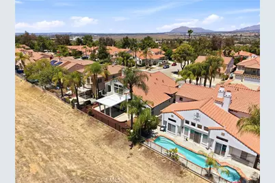 15352 Zaharias, Moreno Valley, CA 92555 - Photo 29