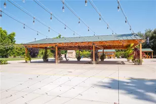 2083 Grace, Riverside, CA 92504 - Photo 43