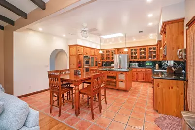 2083 Grace, Riverside, CA 92504 - Photo 15