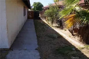 26397 Cape Mendocino Ct, Moreno Valley, CA 92555 - Photo 21
