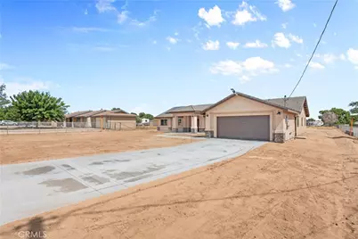 15162 Larch, Hesperia, CA 92345 - Photo 3