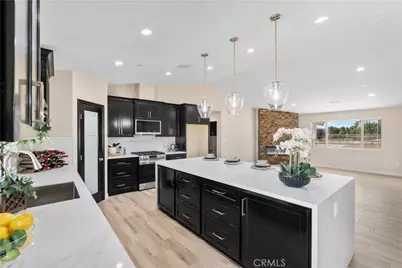15162 Larch, Hesperia, CA 92345 - Photo 11