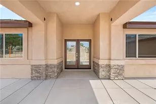 15162 Larch, Hesperia, CA 92345 - Photo 5