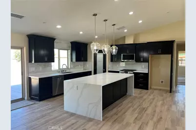 15162 Larch, Hesperia, CA 92345 - Photo 7