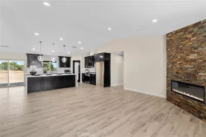 15162 Larch, Hesperia, CA 92345 - Photo 13