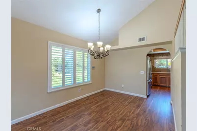 1302 Via Vista, Riverside, CA 92506 - Photo 7