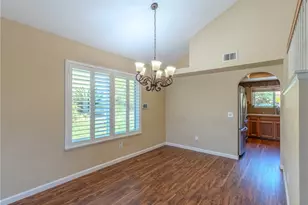 1302 Via Vista, Riverside, CA 92506 - Photo 7