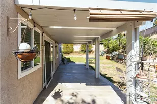 1302 Via Vista, Riverside, CA 92506 - Photo 19
