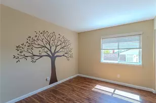 1302 Via Vista, Riverside, CA 92506 - Photo 11