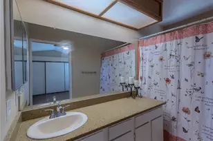 1302 Via Vista, Riverside, CA 92506 - Photo 15