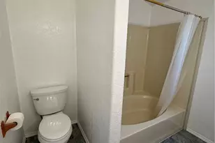 140 W Pioneer, Redlands, CA 92374 - Photo 13