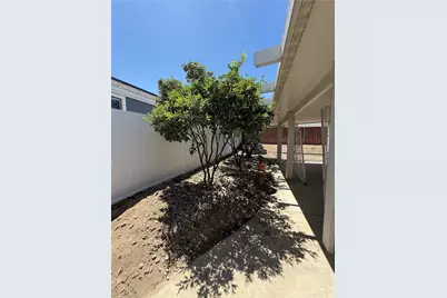 140 W Pioneer #170, Redlands, CA 92374 - Photo 29