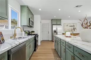 2414 S Poplar, Santa Ana, CA 92704 - Photo 17