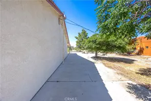 476 Marcos Rd, Pinon Hills, CA 92372 - Photo 35