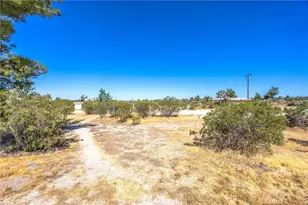 476 Marcos Rd, Pinon Hills, CA 92372 - Photo 37