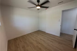 21975 Mohican, Apple Valley, CA 92307 - Photo 29