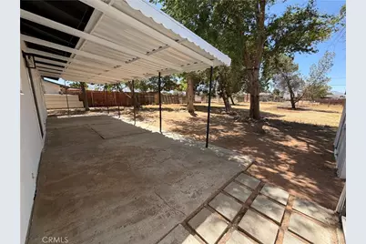 21975 Mohican, Apple Valley, CA 92307 - Photo 41