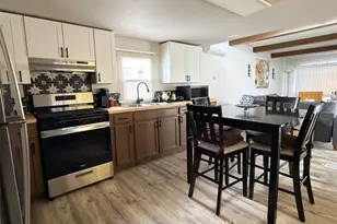 260 N Lyon Ave Space 30, Hemet, CA 92543 - Photo 11
