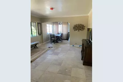 6674 Easton, East Los Angeles, CA 90022 - Photo 9