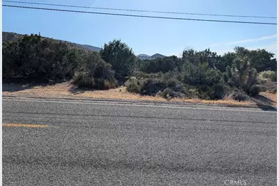 8 Mountain Road, Pinon Hills, CA 92372 - Photo 3