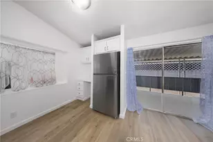 10001 W Frontage, South Gate, CA 90280 - Photo 7