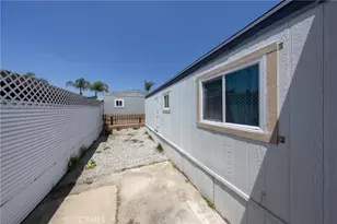 10001 W Frontage, South Gate, CA 90280 - Photo 19