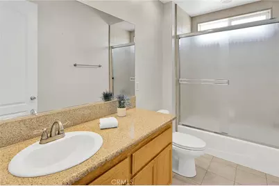 9452 Cedar Street, Oak Hills, CA 92344 - Photo 37