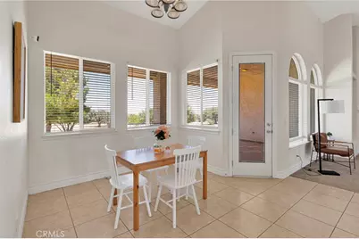 9452 Cedar Street, Oak Hills, CA 92344 - Photo 23