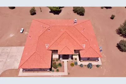 9452 Cedar Street, Oak Hills, CA 92344 - Photo 7