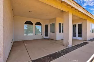 9452 Cedar St, Oak Hills, CA 92344 - Photo 47