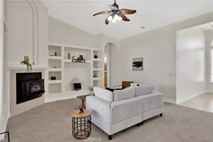 9452 Cedar St, Oak Hills, CA 92344 - Photo 17