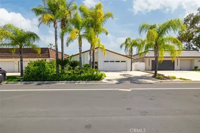 30238 Longhorn, Canyon Lake, CA 92587 - Photo 3