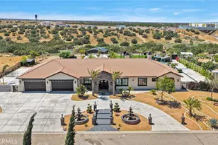 7560 Royal View, Oak Hills, CA 92344 - Photo 61