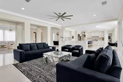 7560 Royal View, Oak Hills, CA 92344 - Photo 17