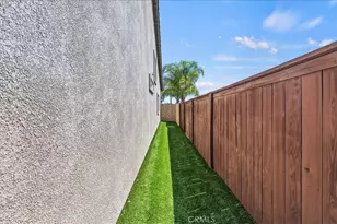 23506 Badger Creek, Menifee, CA 92587 - Photo 43