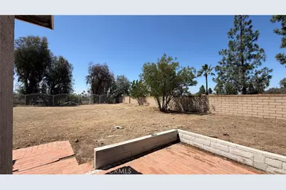 958 High Peak, Riverside, CA 92506 - Photo 11
