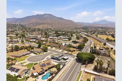 6677 La Praix Street, Highland, CA 92346 - Photo 37
