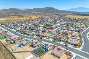 28463 Memory Ln, Winchester, CA 92596 - Photo 45