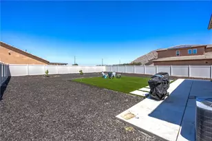 28463 Memory Ln, Winchester, CA 92596 - Photo 33