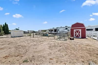 5772 Crown, Jurupa Valley, CA 91752 - Photo 35