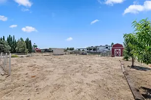 5772 Crown, Jurupa Valley, CA 91752 - Photo 33