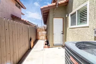 12900 Sample Ct, Moreno Valley, CA 92555 - Photo 25