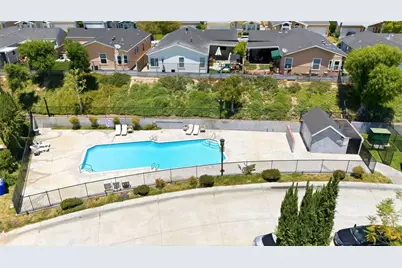 20067 Canyon View Drive, Canyon Country, CA 91351 - Photo 31