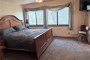 1255 Aleutian, Lake Arrowhead, CA 92352 - Photo 19