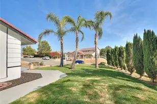 3082 Lynwood Dr, Highland, CA 92346 - Photo 9