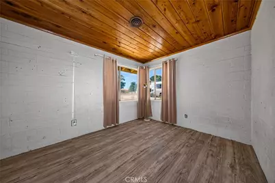 21798 Standing Rock Ave, Apple Valley, CA 92307 - Photo 15
