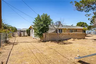21798 Standing Rock Ave, Apple Valley, CA 92307 - Photo 19