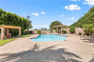 555 Armsley, Ontario, CA 91762 - Photo 39