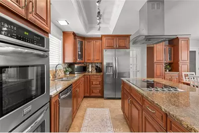 555 Armsley, Ontario, CA 91762 - Photo 17